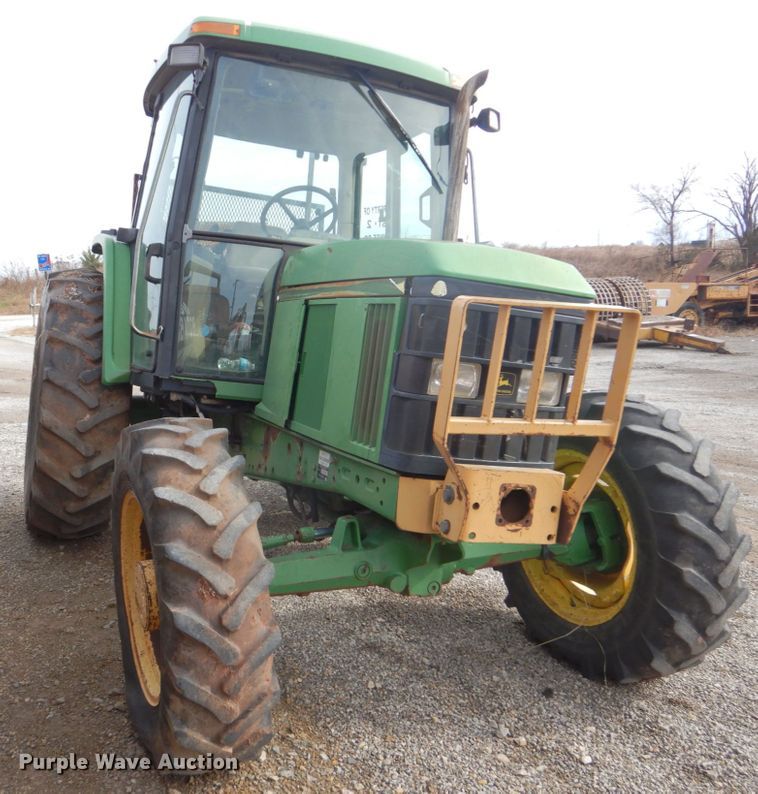 image for item DI2369 2002 John Deere 6405 tractor