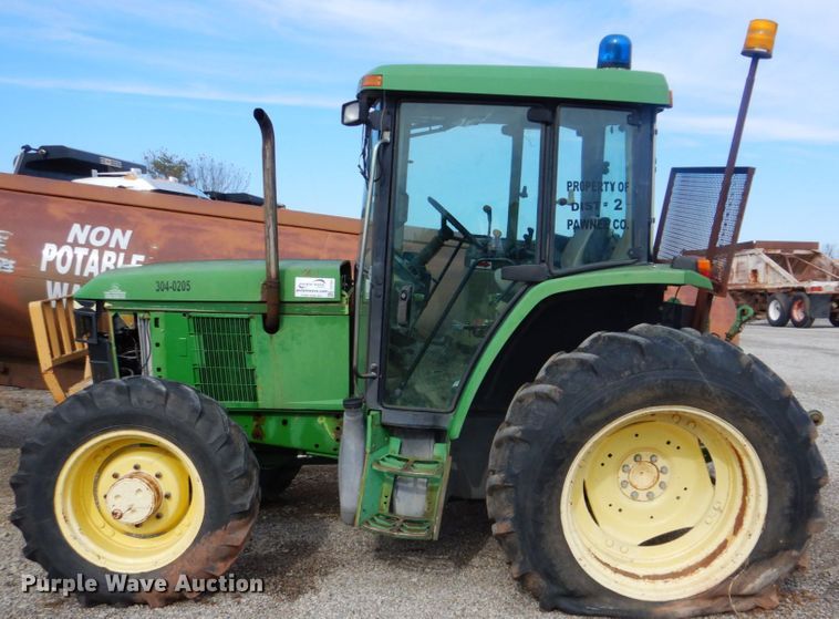 image for item DI2369 2002 John Deere 6405 tractor