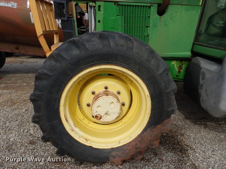image for item DI2369 2002 John Deere 6405 tractor