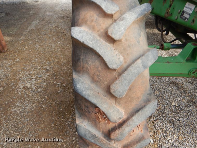 image for item DI2369 2002 John Deere 6405 tractor