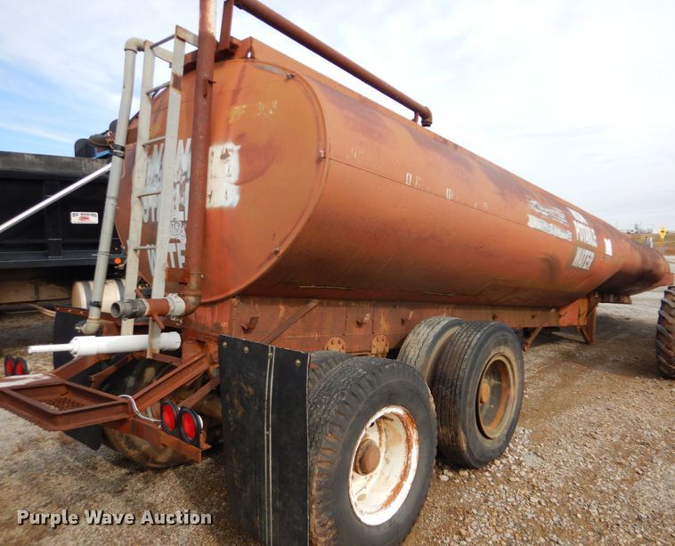 image for item DI2370 Tank trailer