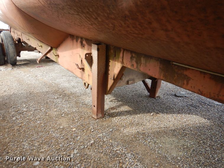 image for item DI2370 Tank trailer