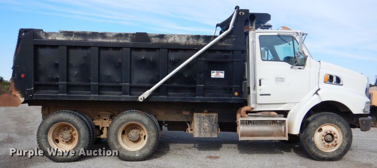 image for item DI2371 2009 Sterling L-Line dump truck