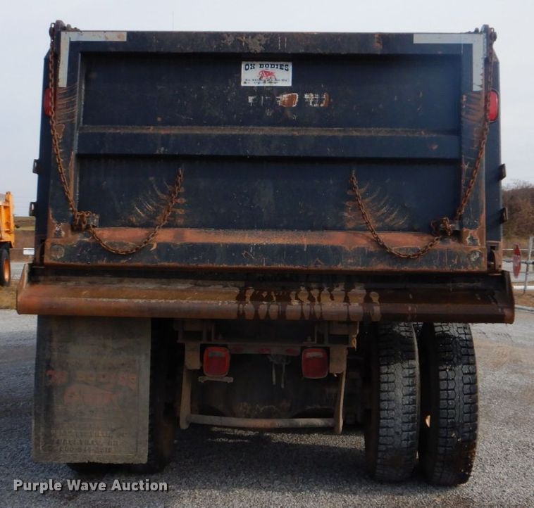 image for item DI2371 2009 Sterling L-Line dump truck