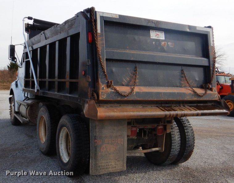 image for item DI2371 2009 Sterling L-Line dump truck