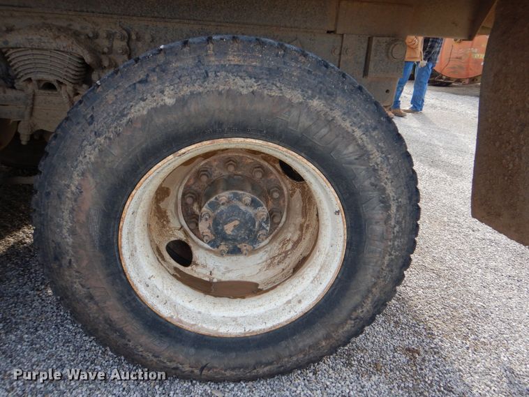 image for item DI2371 2009 Sterling L-Line dump truck