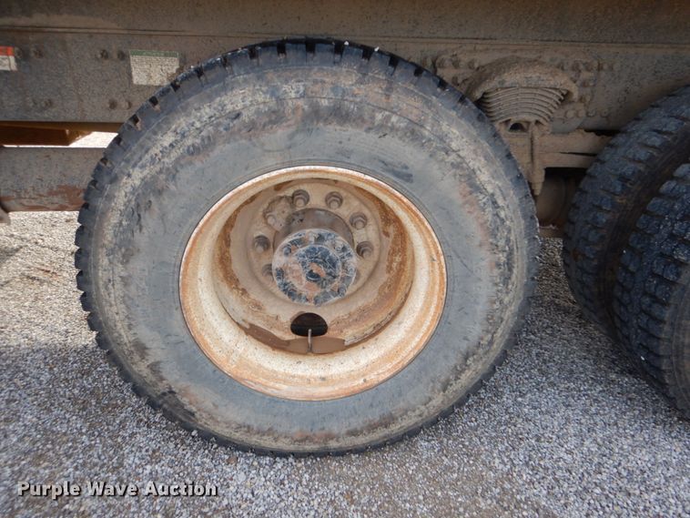 image for item DI2371 2009 Sterling L-Line dump truck