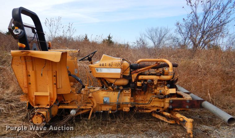 image for item DI2373 Ford tractor chassis