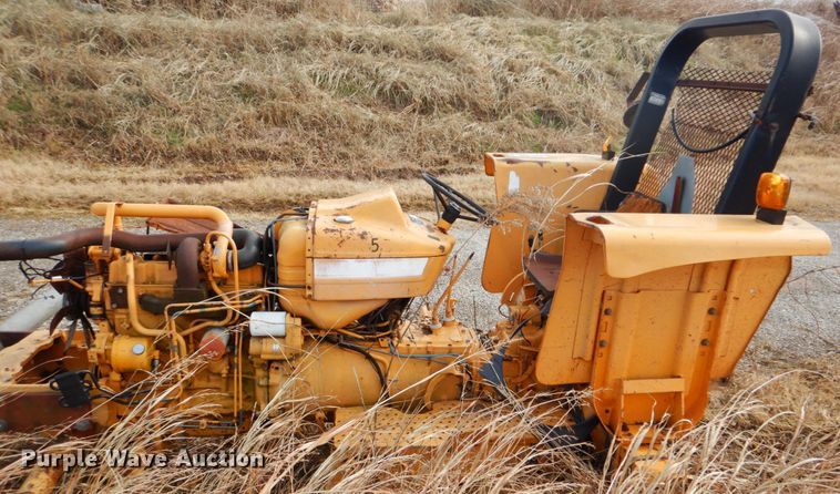 image for item DI2373 Ford tractor chassis