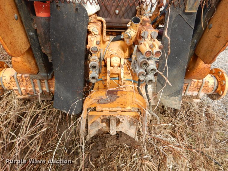 image for item DI2373 Ford tractor chassis