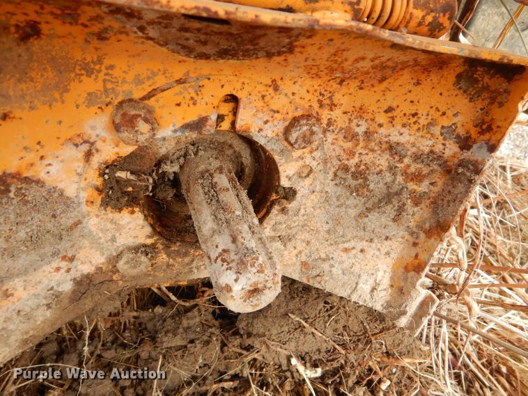 image for item DI2373 Ford tractor chassis