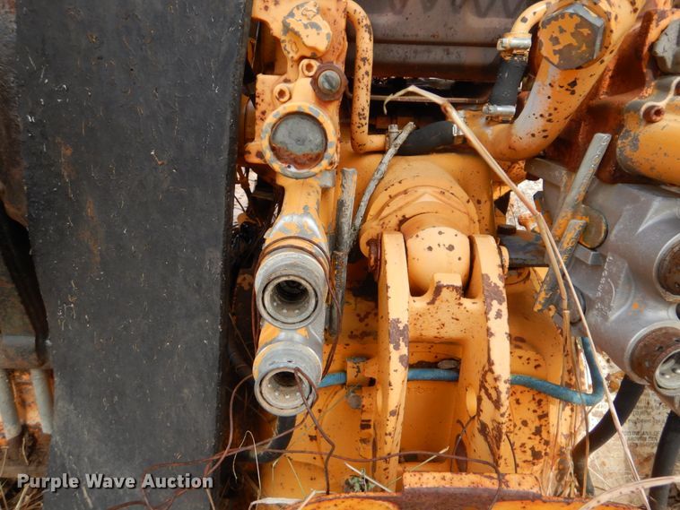 image for item DI2373 Ford tractor chassis