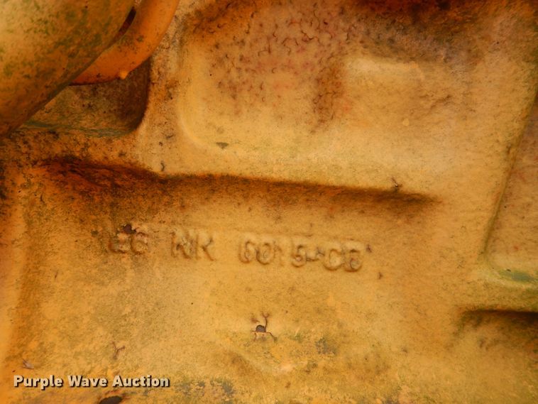 image for item DI2373 Ford tractor chassis