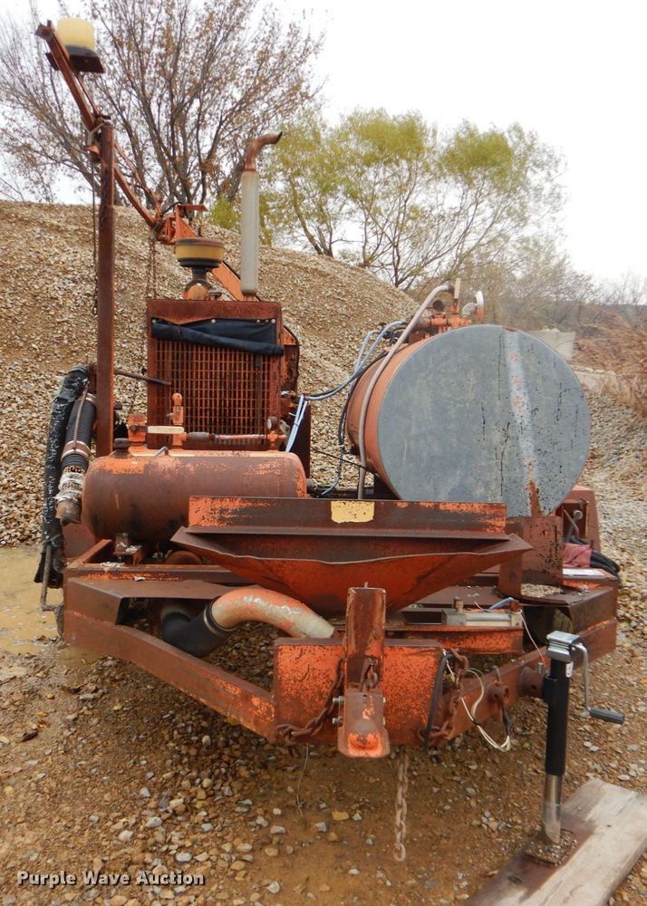 image for item DI2374 Dura Patcher 81DJ pothole patcher