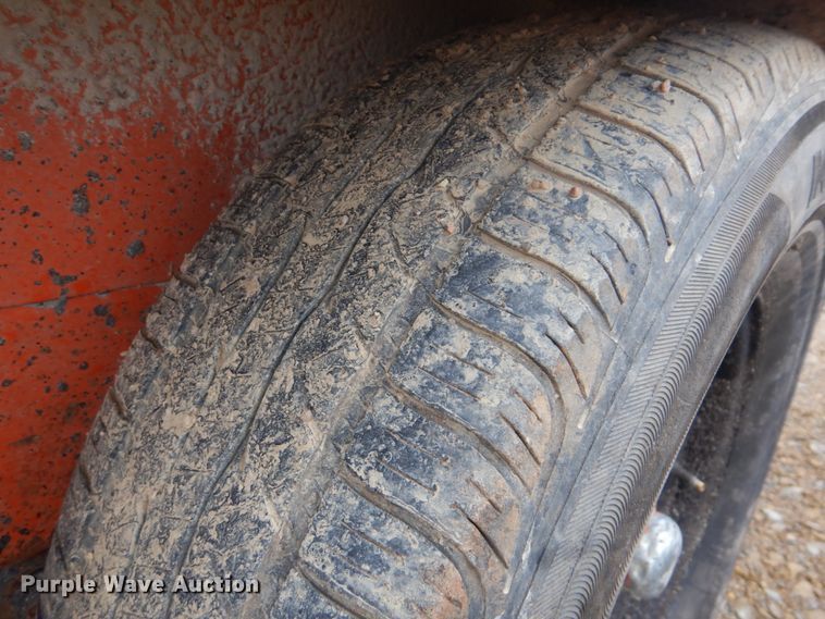 image for item DI2374 Dura Patcher 81DJ pothole patcher