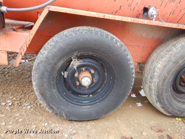 image for item DI2374 Dura Patcher 81DJ pothole patcher