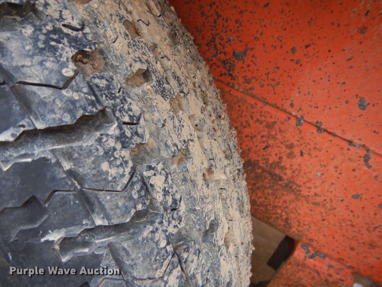 image for item DI2374 Dura Patcher 81DJ pothole patcher