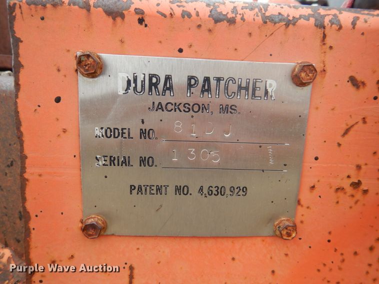 image for item DI2374 Dura Patcher 81DJ pothole patcher