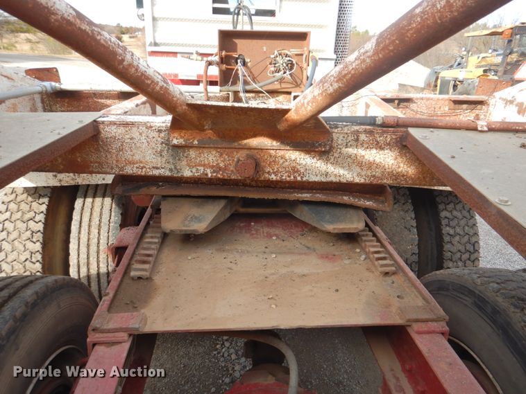 image for item DI2376 1980 Ranch Manufacturing Co bottom dump trailer