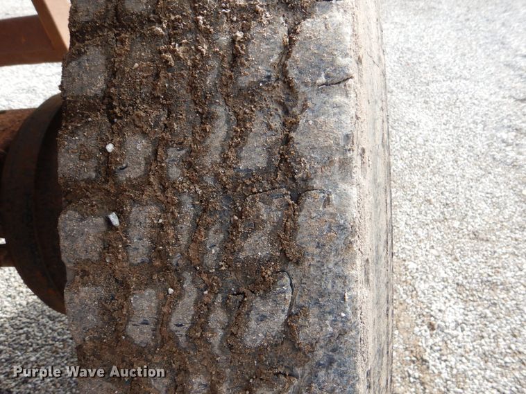 image for item DI2376 1980 Ranch Manufacturing Co bottom dump trailer