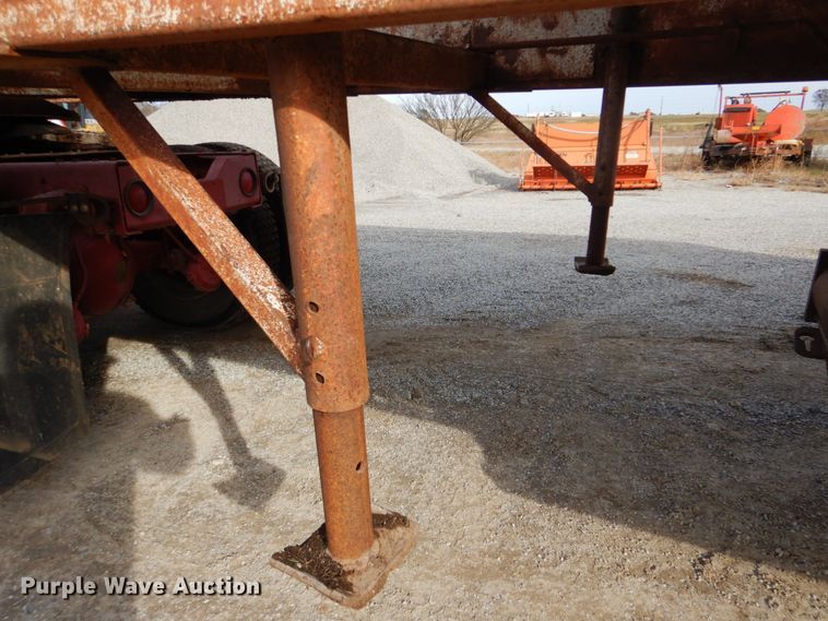 image for item DI2376 1980 Ranch Manufacturing Co bottom dump trailer