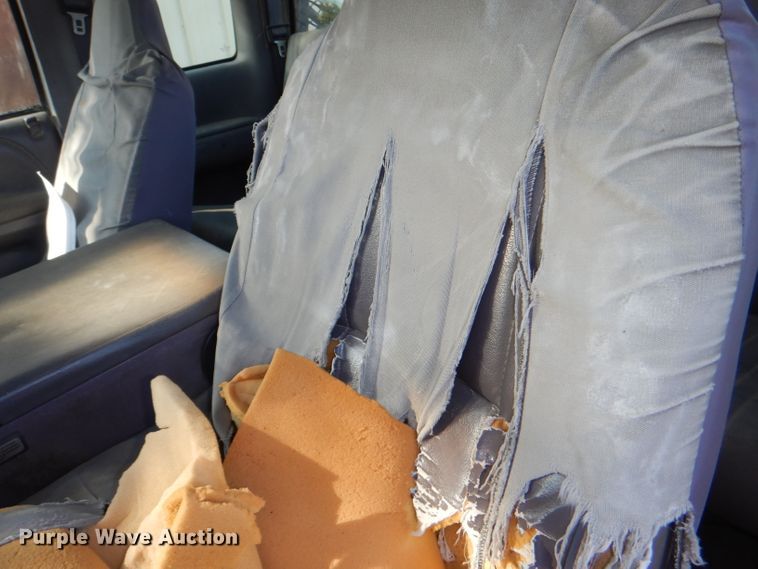 image for item DI2599 1996 Dodge Ram 1500 Club Cab pickup truck