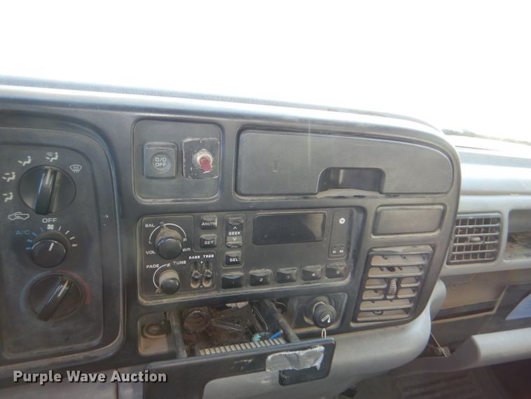 image for item DI2599 1996 Dodge Ram 1500 Club Cab pickup truck