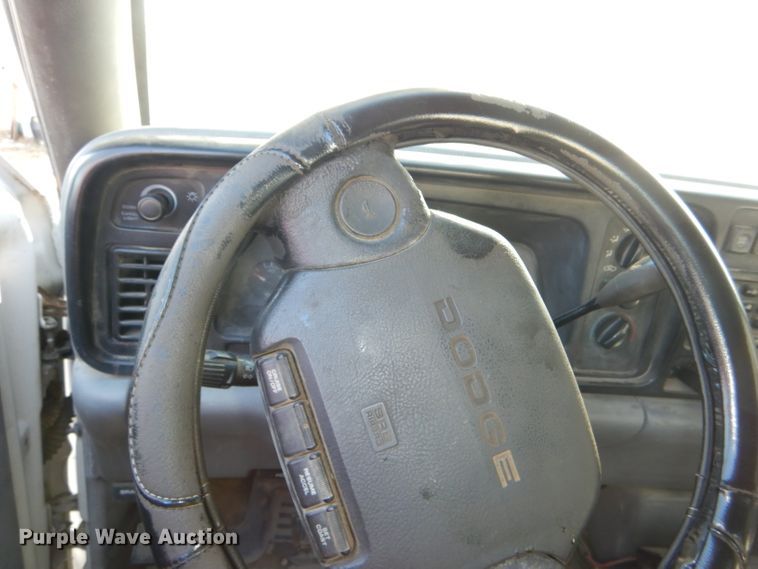 image for item DI2599 1996 Dodge Ram 1500 Club Cab pickup truck