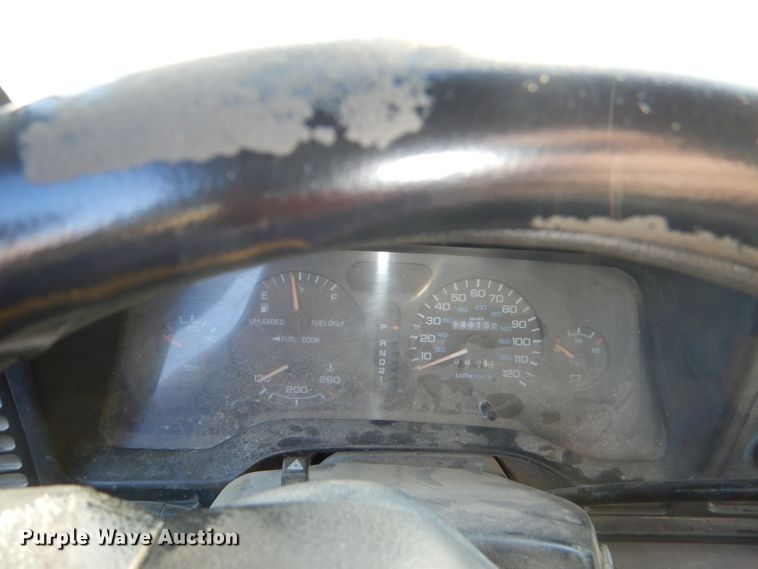 image for item DI2599 1996 Dodge Ram 1500 Club Cab pickup truck