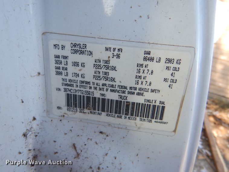 image for item DI2599 1996 Dodge Ram 1500 Club Cab pickup truck