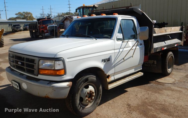 image for item DI2600 1997 Ford F350 XL dump bed pickup truck