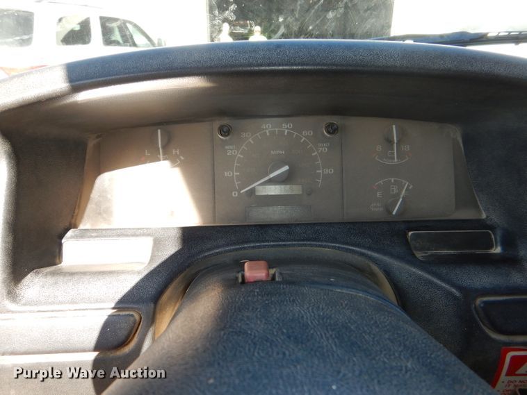 image for item DI2600 1997 Ford F350 XL dump bed pickup truck