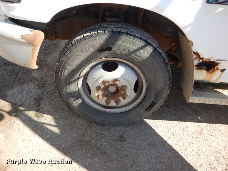 image for item DI2600 1997 Ford F350 XL dump bed pickup truck