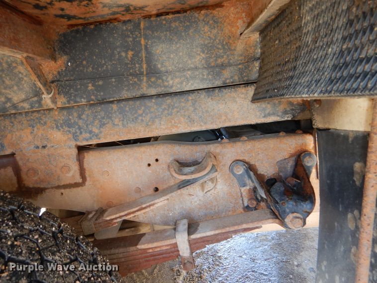 image for item DI2600 1997 Ford F350 XL dump bed pickup truck