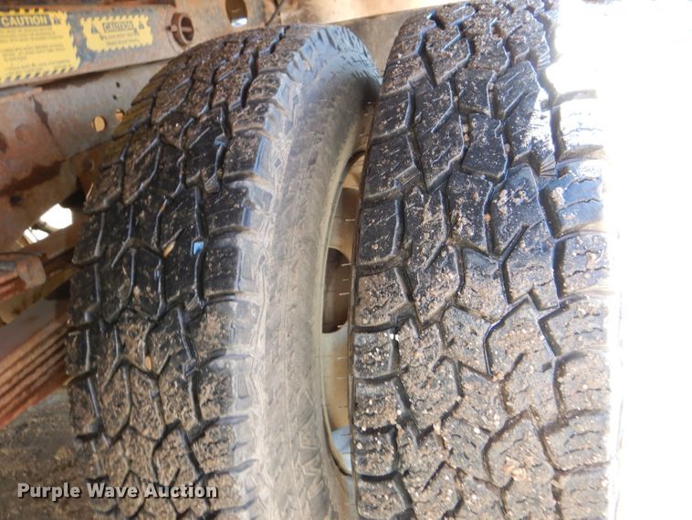 image for item DI2600 1997 Ford F350 XL dump bed pickup truck