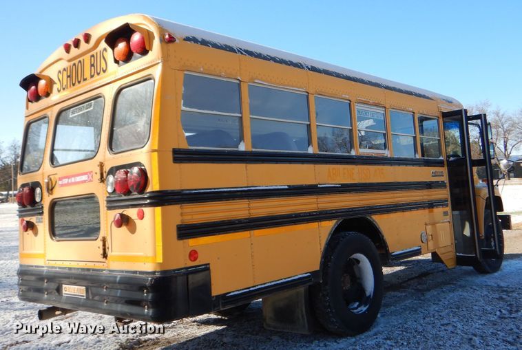 image for item DI2604 2000 Chevrolet Blue Bird school bus