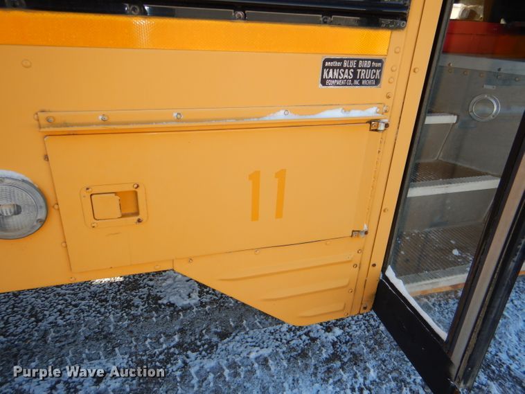 image for item DI2604 2000 Chevrolet Blue Bird school bus