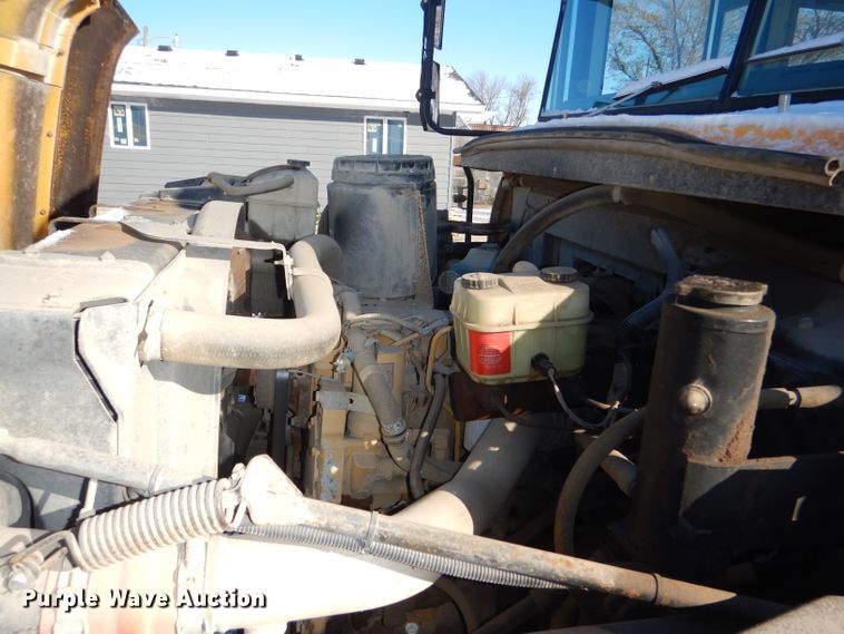 image for item DI2604 2000 Chevrolet Blue Bird school bus