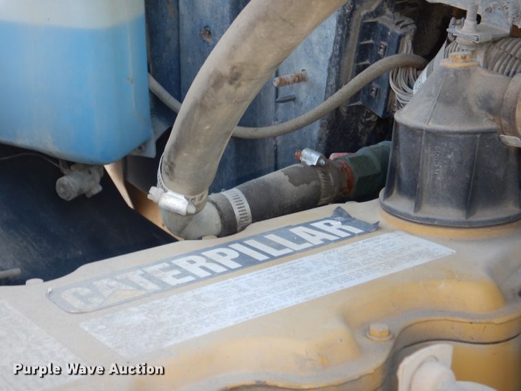 image for item DI2604 2000 Chevrolet Blue Bird school bus