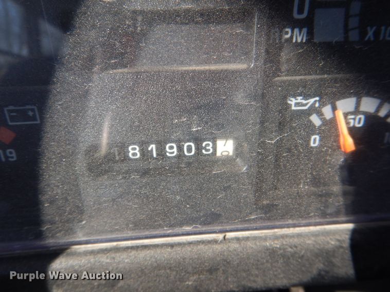 image for item DI2604 2000 Chevrolet Blue Bird school bus