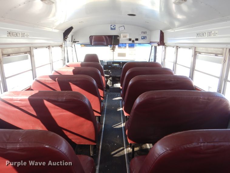 image for item DI2604 2000 Chevrolet Blue Bird school bus