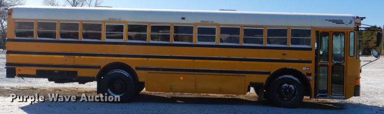 image for item DI2605 2004 International FE300 school bus