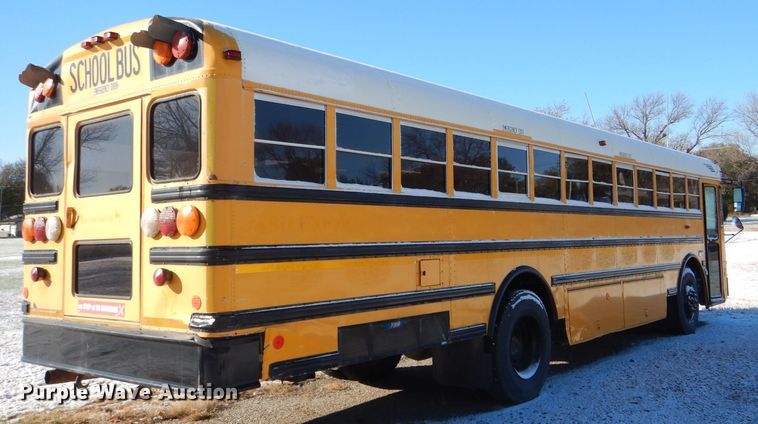 image for item DI2605 2004 International FE300 school bus