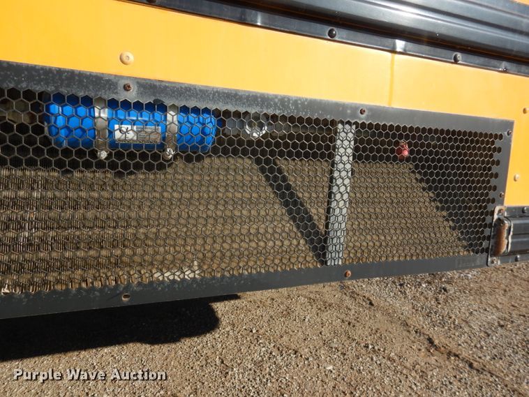 image for item DI2605 2004 International FE300 school bus