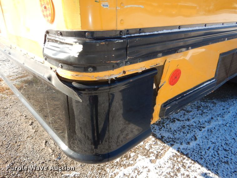 image for item DI2605 2004 International FE300 school bus