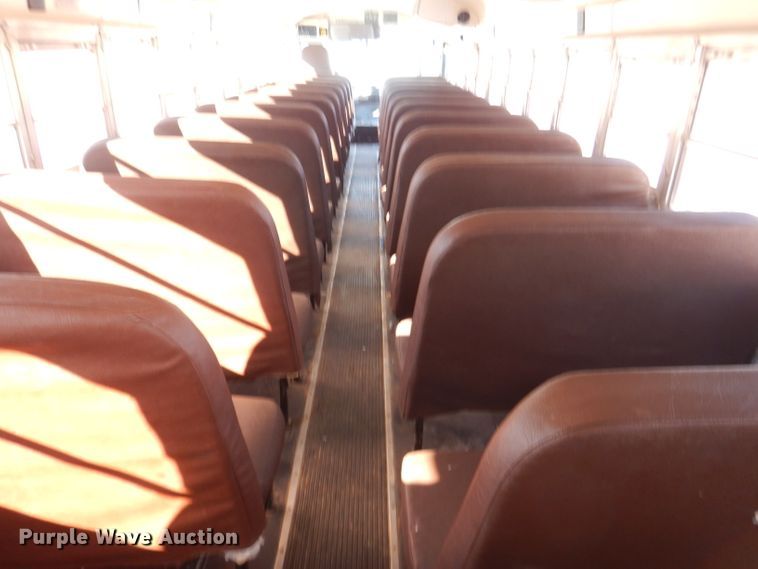 image for item DI2605 2004 International FE300 school bus