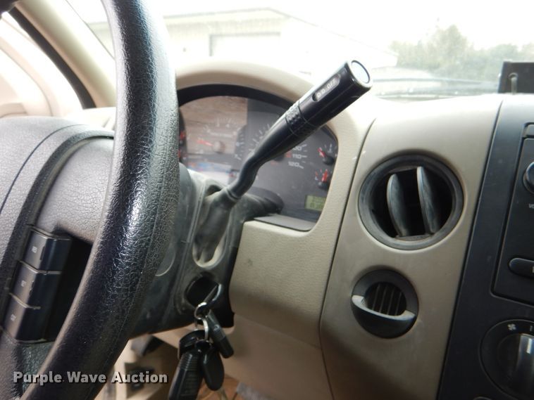 image for item DI2606 2007 Ford F150 XL SuperCab pickup truck