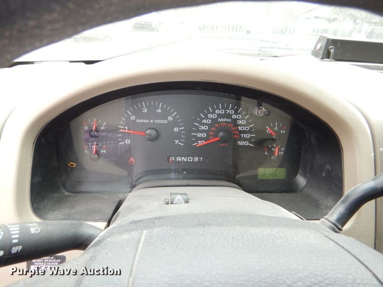 image for item DI2606 2007 Ford F150 XL SuperCab pickup truck