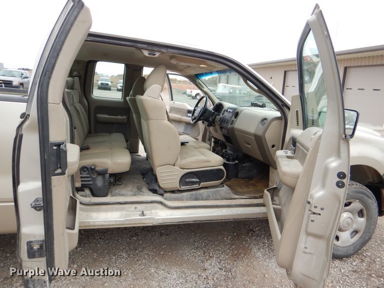 image for item DI2606 2007 Ford F150 XL SuperCab pickup truck