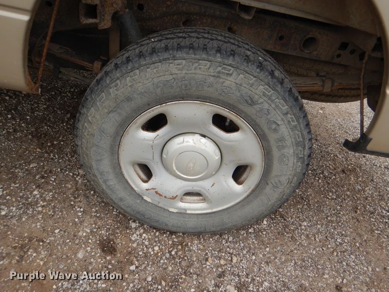 image for item DI2606 2007 Ford F150 XL SuperCab pickup truck